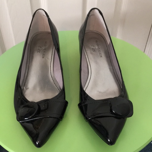 anne klein iflex kitten heel shoes